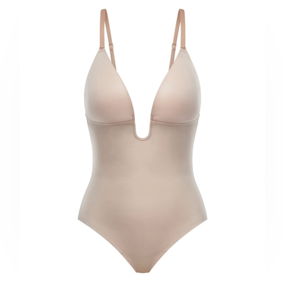 Low plunge and low back bodysuit